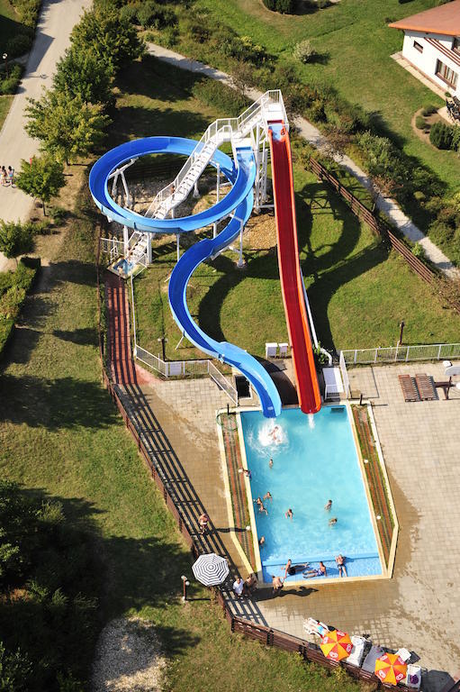 Villapark Várgesztes Exteriör bild
